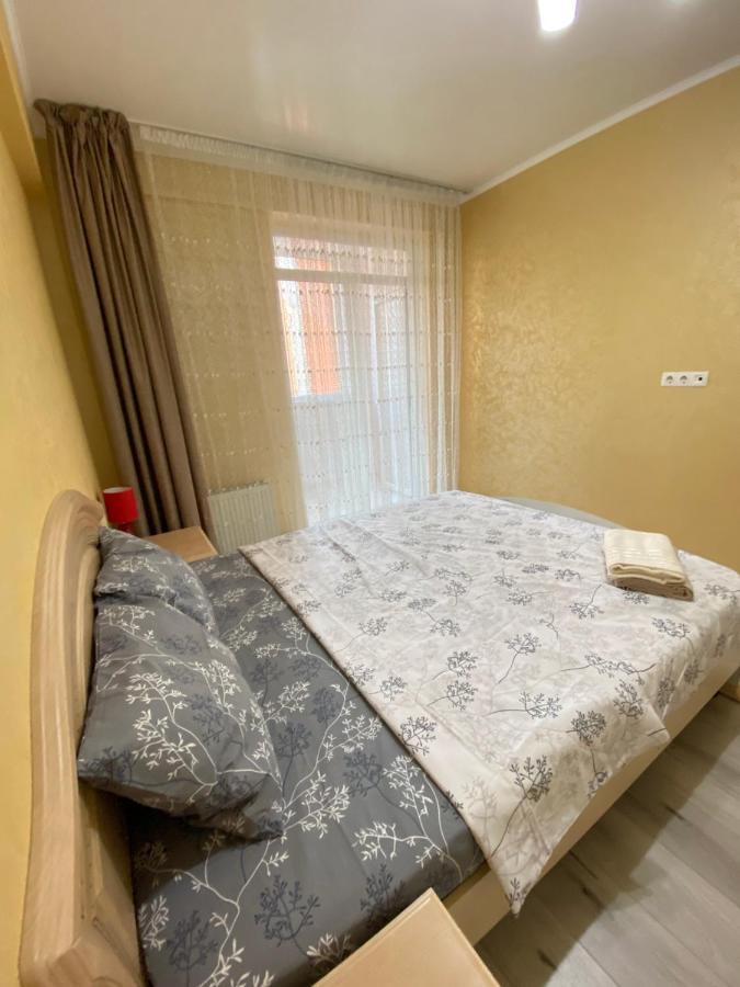Two Bedroom Large Apartment In Chisinau Exterior photo