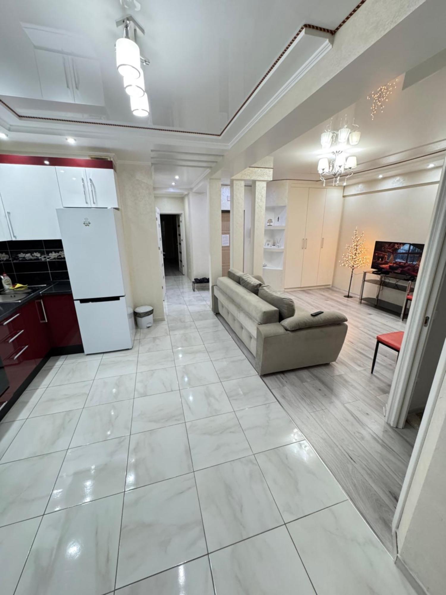 Two Bedroom Large Apartment In Chisinau Exterior photo